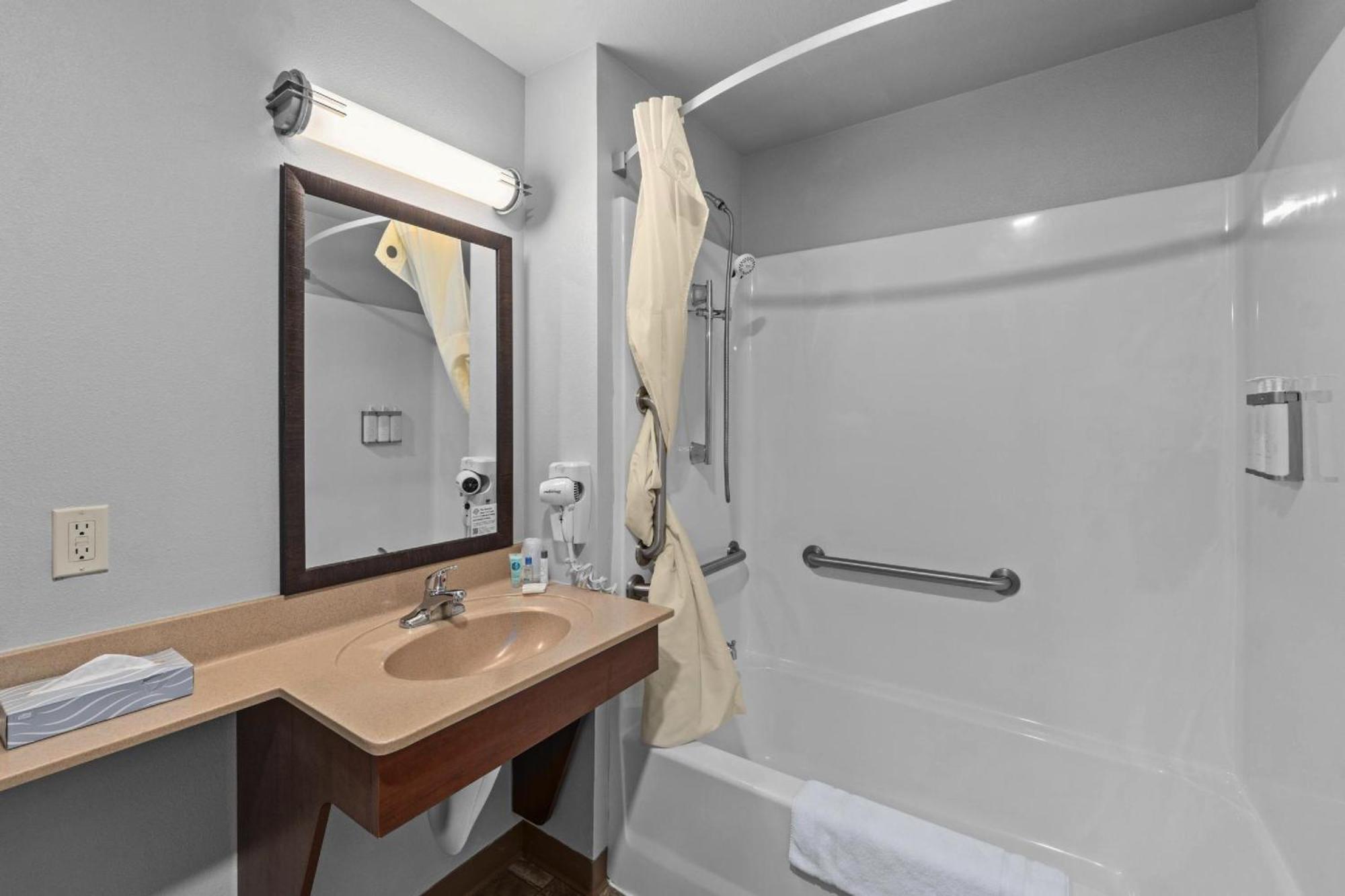 Mainstay Suites ספוקיין ואלי מראה חיצוני תמונה