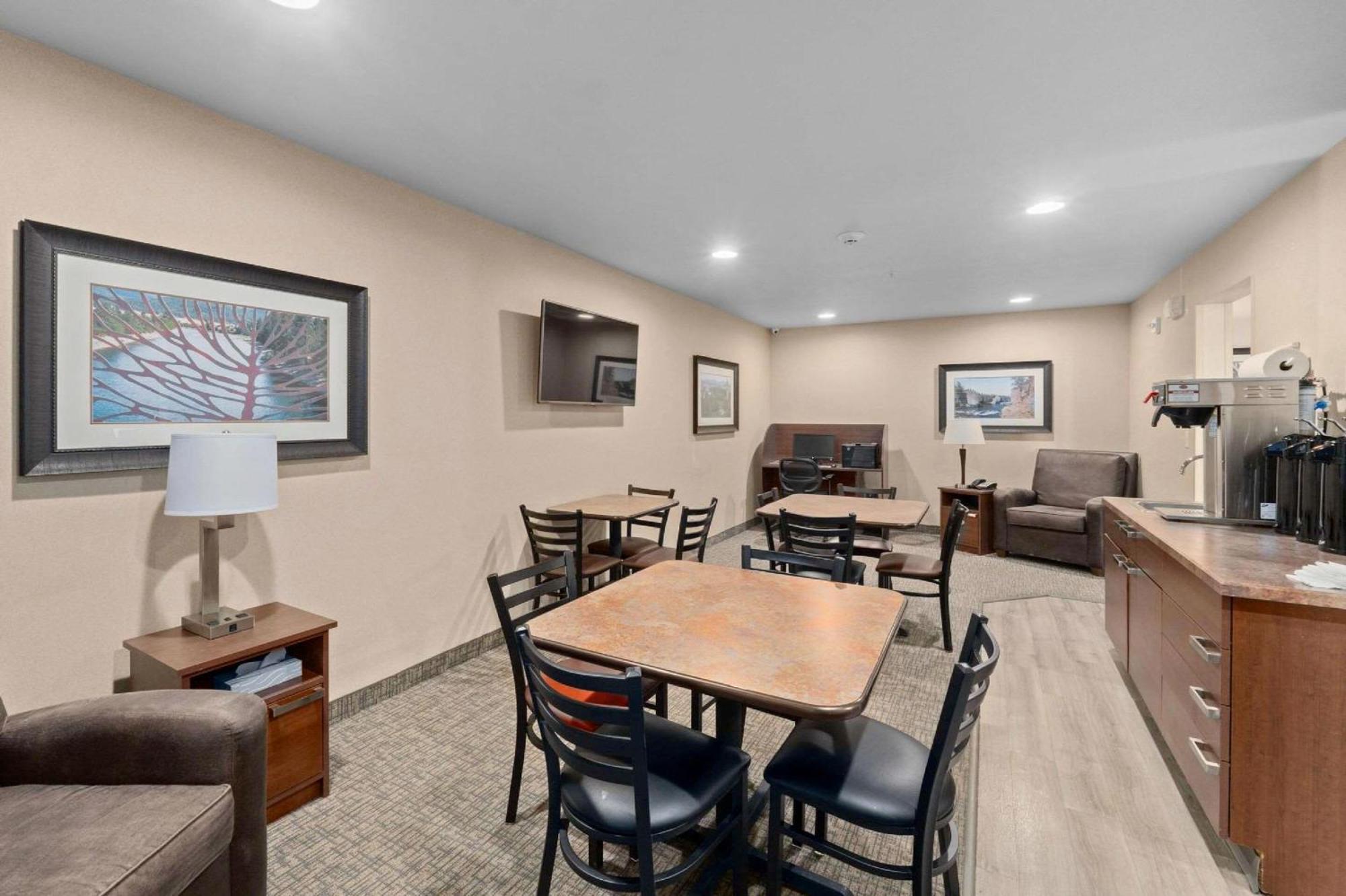 Mainstay Suites ספוקיין ואלי מראה חיצוני תמונה