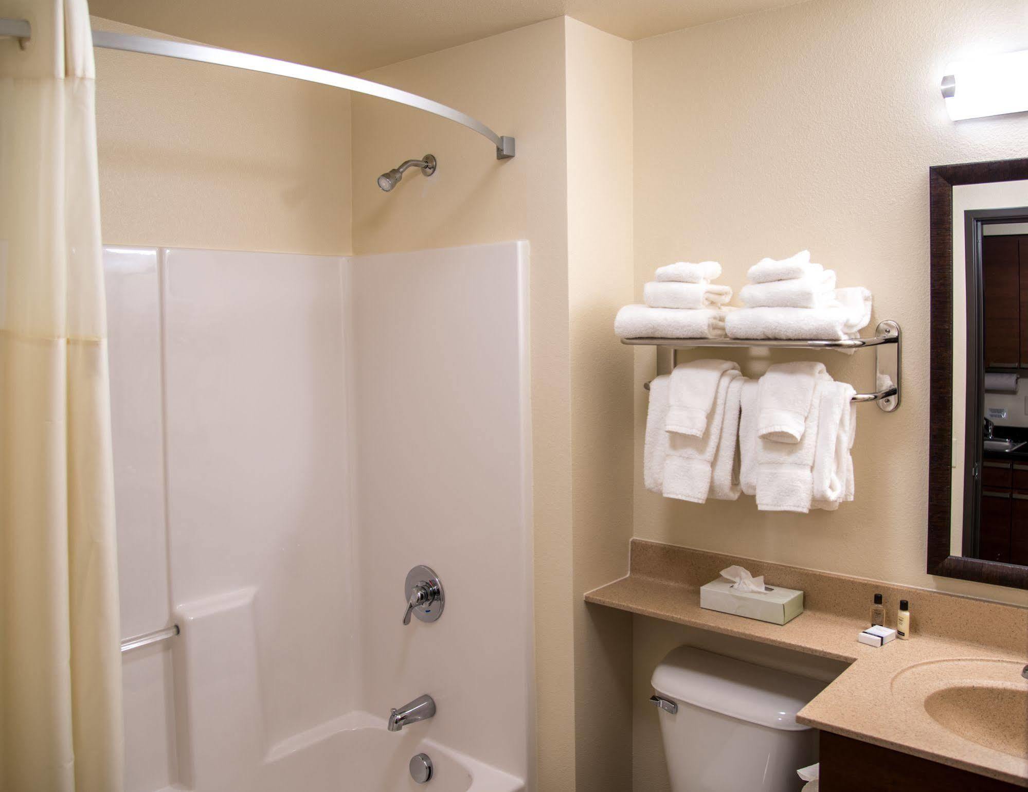 Mainstay Suites ספוקיין ואלי מראה חיצוני תמונה